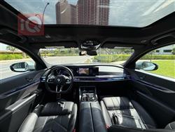 بي ام دبليو الفئة 7